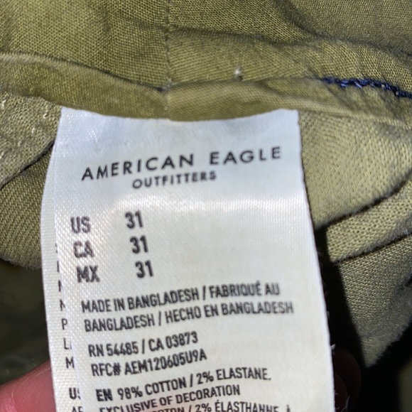 Flat front American Eagle Outfitters Mens shorts. - Picture 3 of 4